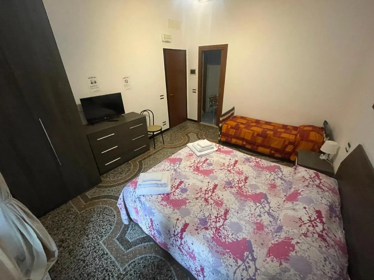 Guest house Affittacamere Fuorigrotta Genoa